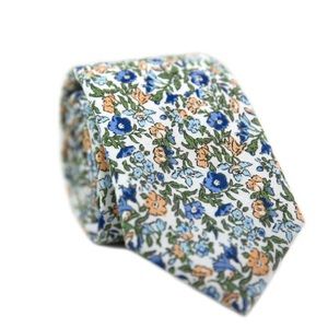 Men’s tie from DAZI